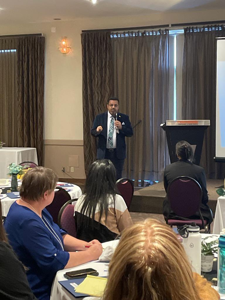 mrcssi's tweet photo. In collaboration with our @MuslimOttawa we had the honour of hosting a full day training on our Culturally Integrative Family Safety Response (CIFSR) Model in Ottawa. 75 professionals from GBV sector &amp; Muslim Community were in attendance. https://t.co/UXcneFKbMS