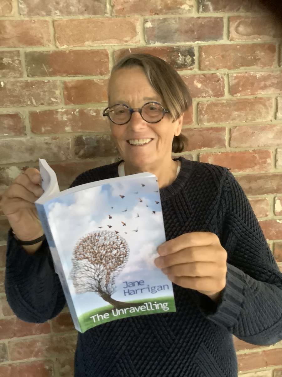 ProfJaneH's tweet photo. #amwritingfiction #dementia #mentalhealth #bipolar Finally got the review copies of my novel. Now sending them out for reviews and endorsements before publication next spring. Very excited. https://t.co/HRIWN8aSoz