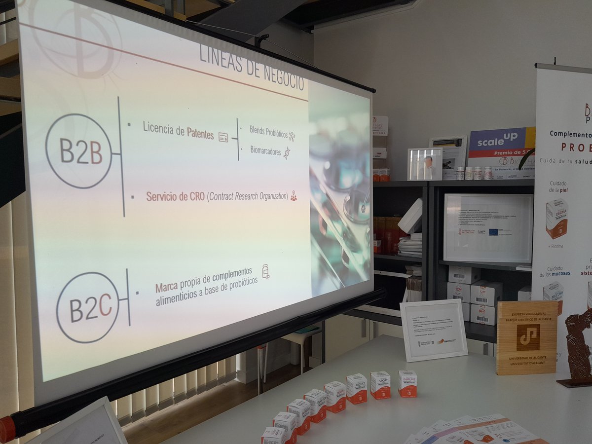 GVAivace's tweet photo. 🔝@felipejcarrasco visita la empresa de probióticos 💊 #Bioithas, adjudicataria de suelo industrial de @GVAivace

🏭La firma se instalará en el parque empresarial El Maigmó para seguir creciendo⤵️

💶inversión: 380.000€
👨‍🔬17 nuevos empleos

https://t.co/nSXIlDpE8A

@NuriaMontes https://t.co/bIL54rTJlV