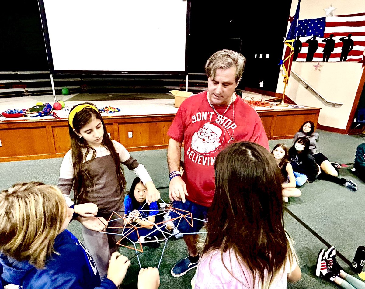 The Cox Comets learned about leadership today. I challenged the 5th graders to be makers not breakers.
⁦<a href="/LeanderISD/">Leander ISD</a>⁩ ⁦⁦<a href="/Comet_PE/">coxcomets-P.E.</a>⁩