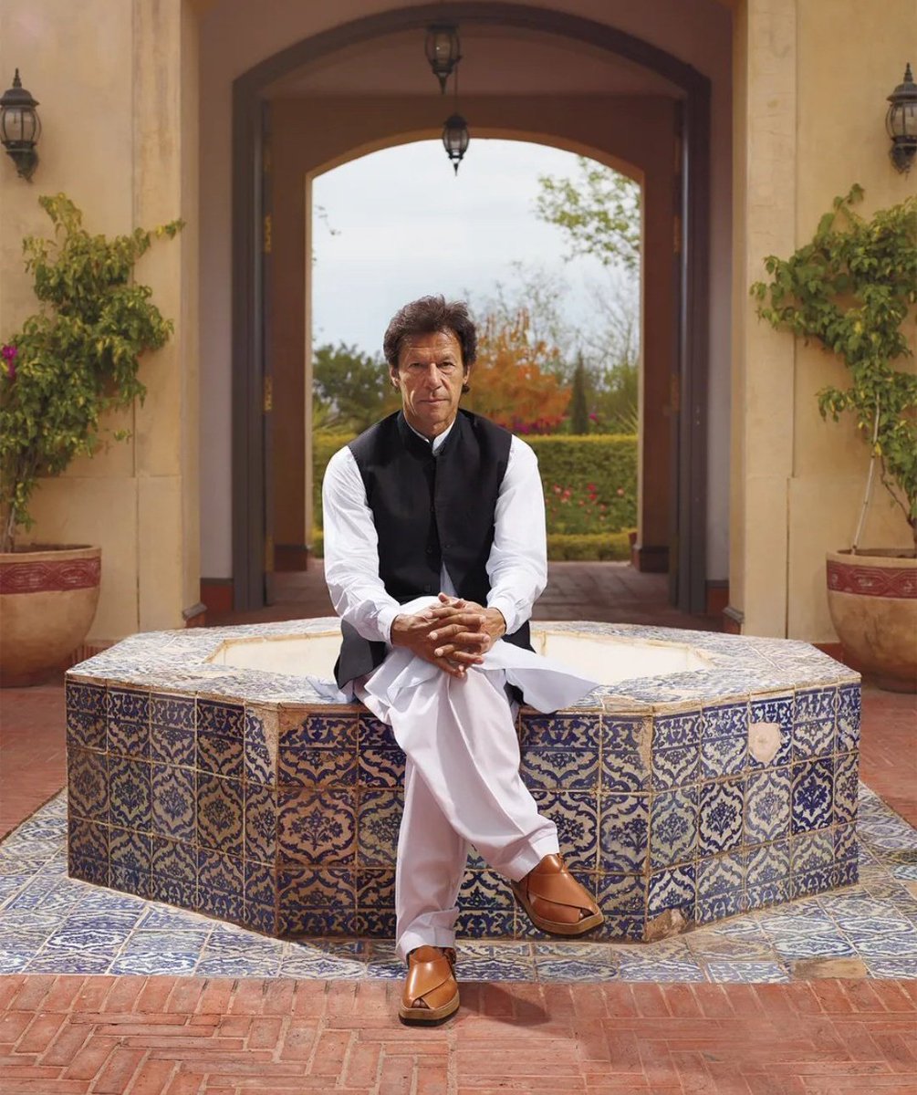 Imran Khan should be spending this precious time with his people instead of sitting in a dungeon.

What an unfortunate series of events this country is going through.

118th Day of IK's incarceration.