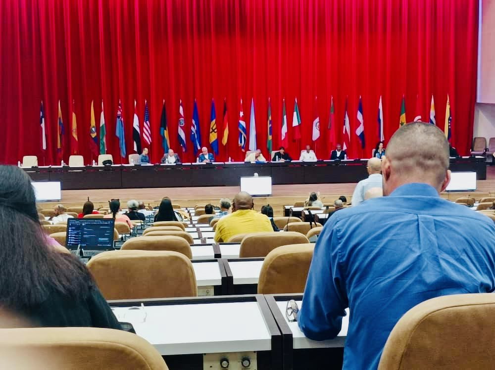 🔬Hoy en 3ra jornada de AFIDE 2023 se lleva a cabo el Panel de Inteligencia Artificial, en rol protagónico: <a href="/CidcCuba/">CIDC Cuba</a> y <a href="/CientexMatanzas/">CientexMatanzas</a> 

🦾🔬🧑🏽‍💻
.
.
.
#afide2023