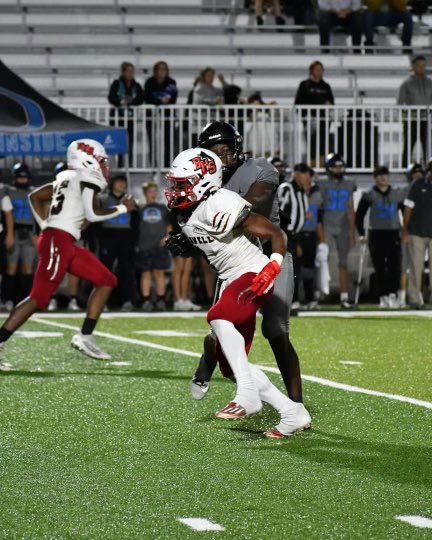 Congrats to these All Region 6-AA All Region Football Players
#1 Jordan Peeples 
#5 William Robinson
#7 Jayden Pinckney 
#8 Jeremiah Eady
<a href="/BHS_Warhorses/">WARHORSE NATION!</a>