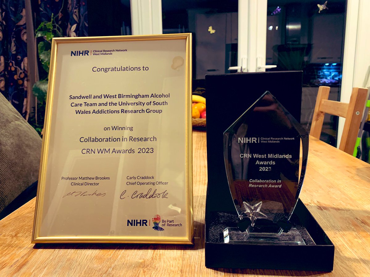 Taking something shiny back to Wales with me today courtesy of @CRN_WMid! Thank you   #CRNWMAwards23 for a fab afternoon of ☕️🍰and🥇
As an ex- @unibirmingham student it’s lovely to be back fostering #researchcollaborations and #researchpartnerships in the area! #alcoholresearch