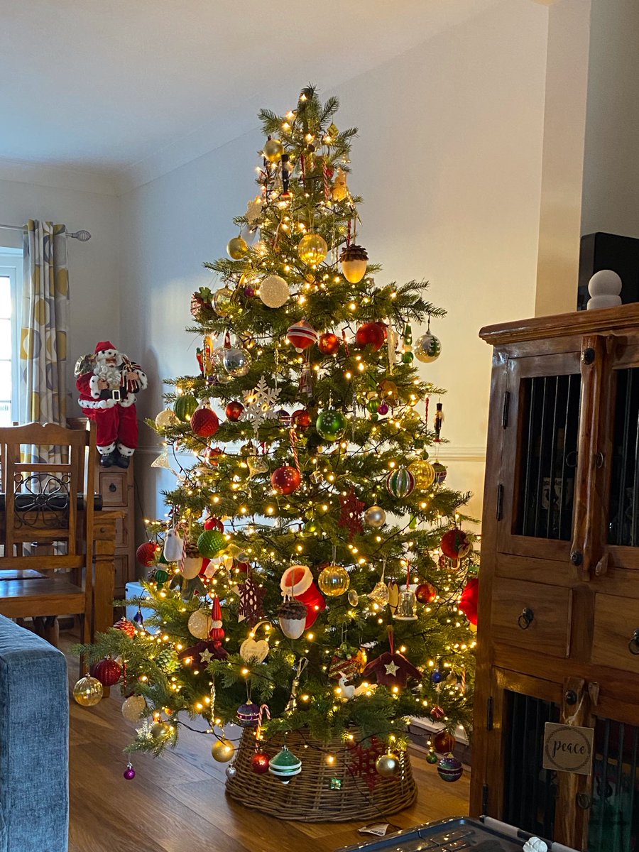 TidyOtto's tweet photo. @biggasman44 Merry Christmas 🎅🎄 https://t.co/Cl9ulnqaaJ