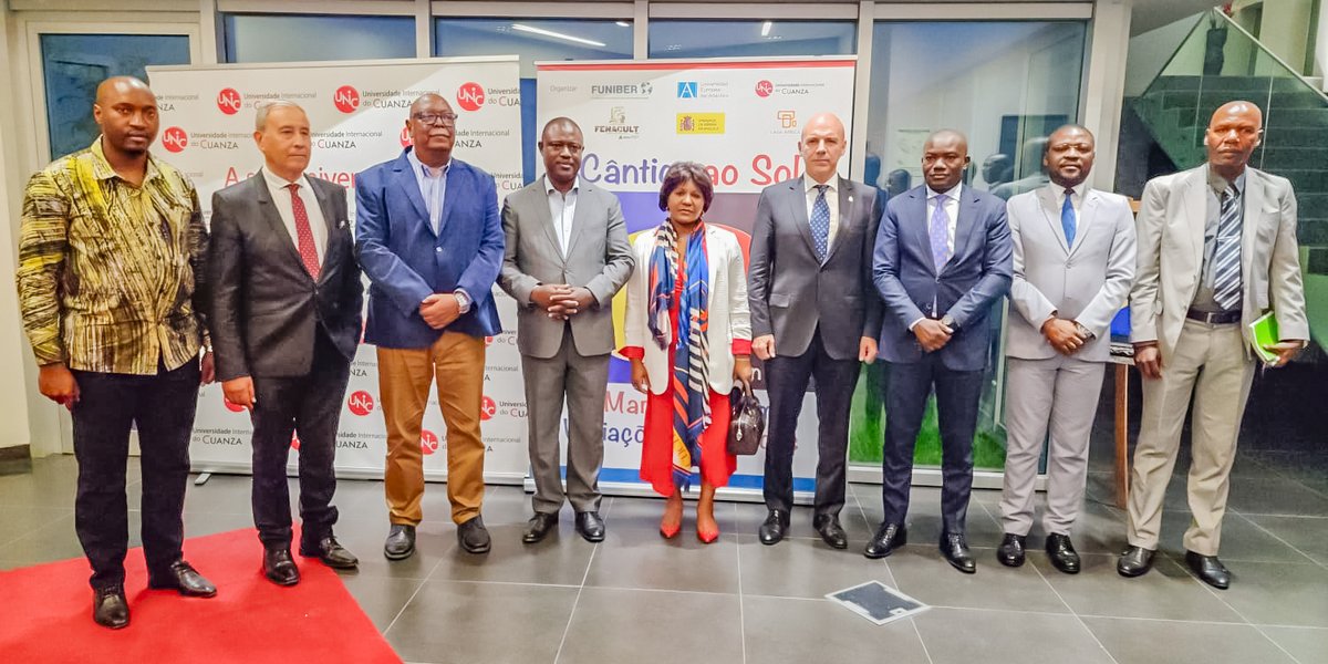 unic_cuanza's tweet photo. Ministro da Cultura e o Governador do Bié procedem à clausura da exposição de Joan Miró em Angola. 🎓🇦🇴🇪🇸
Mais informações: https://t.co/RHzIdy1oi2
#UNIC #clausuraexosição #JoanMiró #ObrasCulturais #FUNIBER https://t.co/XF6bYPp9XJ