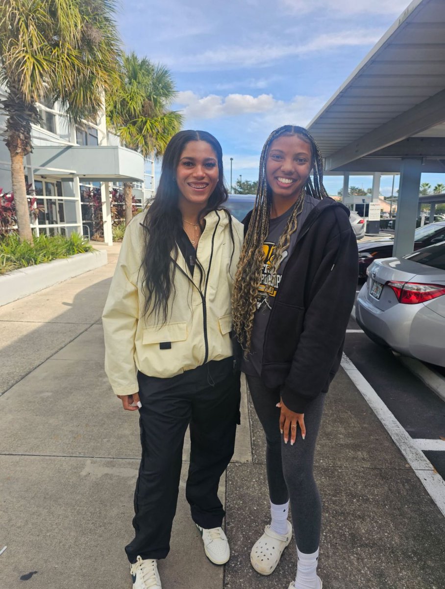 Just touched down in Vero Beach for the <a href="/USASoftball/">USA Softball</a> High Performance Program National Selection Event and ran into <a href="/ALESHIAOCASIO/">Lele.</a>! Great start to a great weekend!
