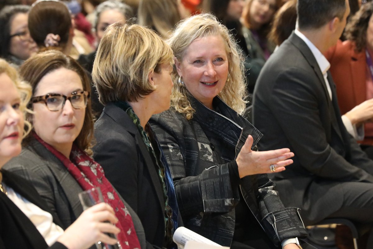 SarahEDowney1's tweet photo. (1/2)
Mental health is the most important health issue of our lifetime.

The launch of 9-8-8 (@988Canada) is a monumental milestone for our country and I know that CAMH will continue to lead 9-8-8 with a focus on partnership, the user experience and evidence-informed practices. https://t.co/cDEEsBpQhO