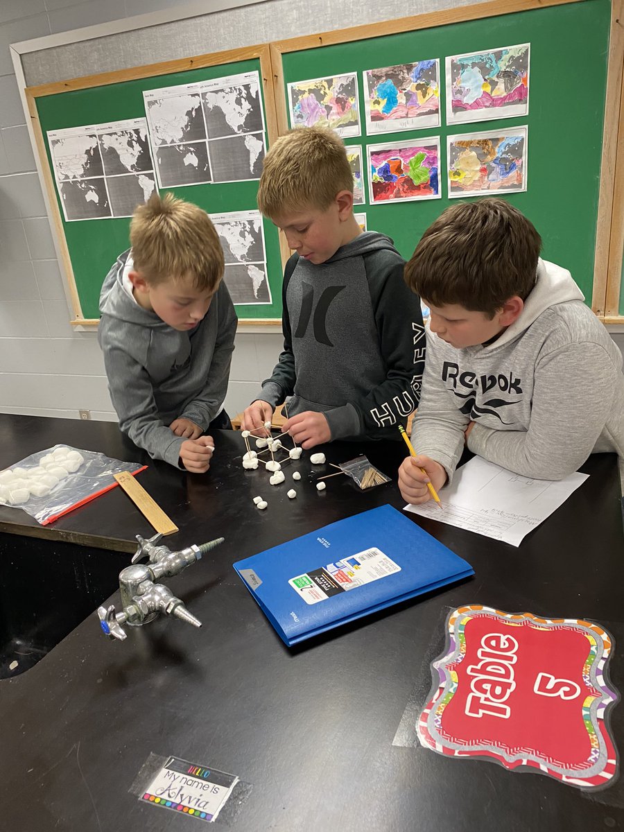 grade_b's tweet photo. Using our engineering minds to create some “earthquake proof” buildings this afternoon https://t.co/OL96YNm0AX