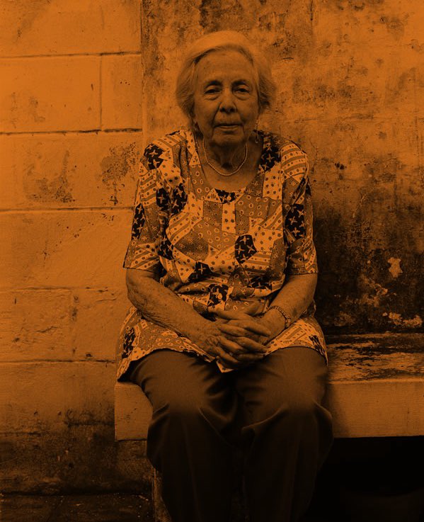 PoetasVEN's tweet photo. Nuevo libro para descargar en nuestra página: «Antología poética» (1998) de Elizabeth Schön https://t.co/5XZ92YoguU • fotografía de Vasco Szinetar https://t.co/hO19fUjQ4r