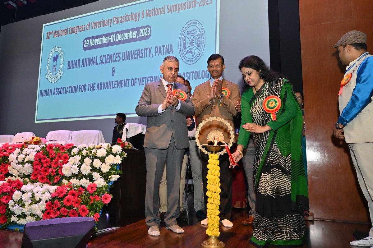 basupatna's tweet photo. University had the honour of hosting the 32nd National Congress of Veterinary Parasitology and the National Symposium on "Sustainable Control of Parasitic Diseases for Improved Productivity of Livestock in Current Scenario" Inaugurated on Wednesday, the 29th of November, 2023. https://t.co/KL5MU5hZaf