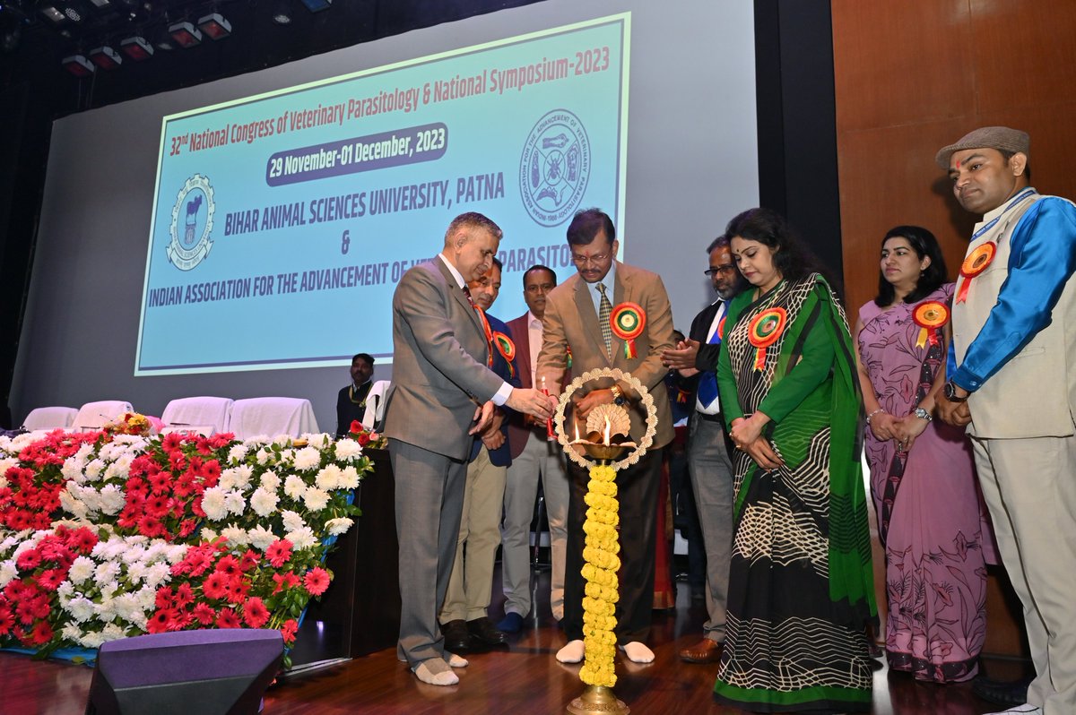basupatna's tweet photo. University had the honour of hosting the 32nd National Congress of Veterinary Parasitology and the National Symposium on "Sustainable Control of Parasitic Diseases for Improved Productivity of Livestock in Current Scenario" Inaugurated on Wednesday, the 29th of November, 2023. https://t.co/KL5MU5hZaf