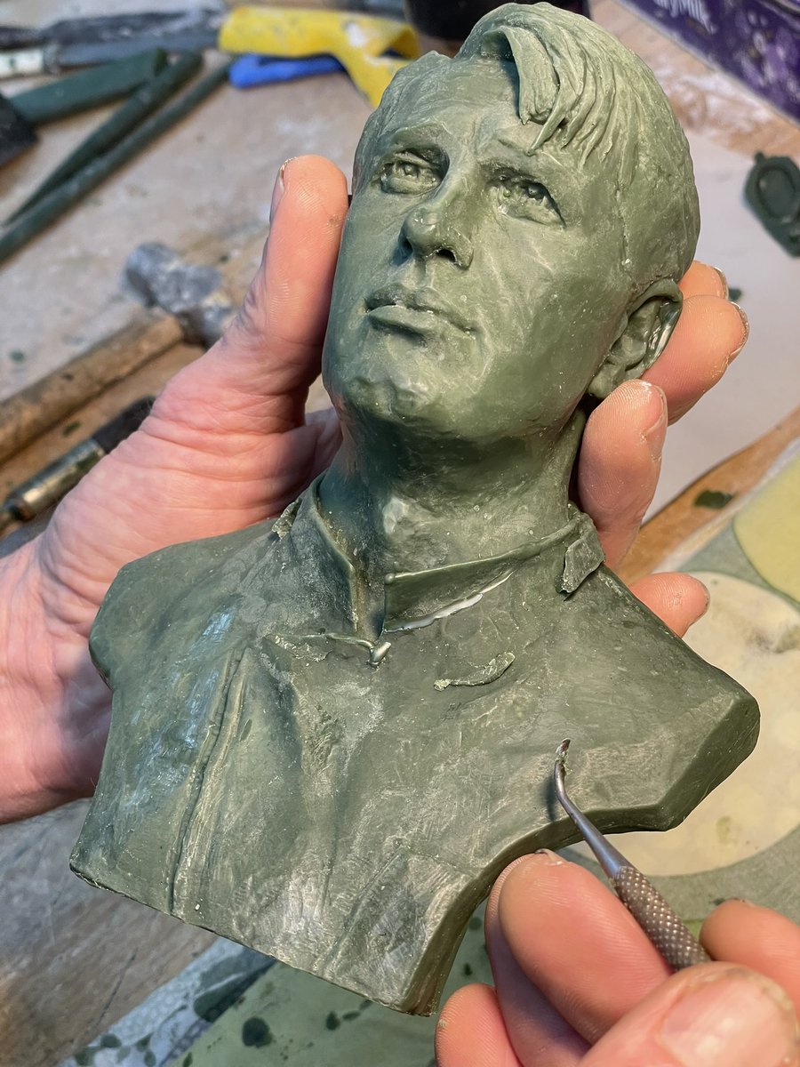 Bronzecast tweet media