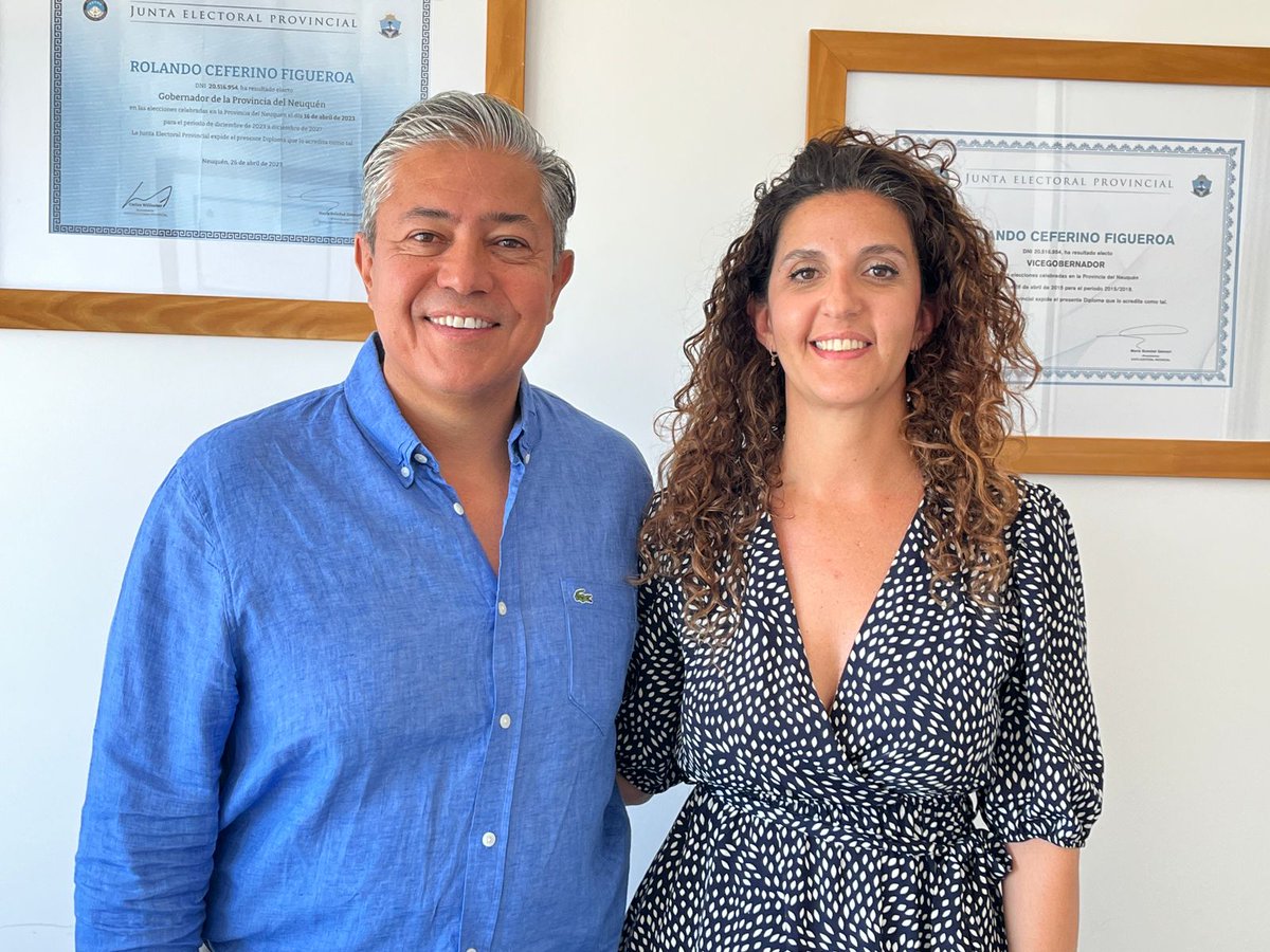 Rolo_Figueroa's tweet photo. A partir del 10 de diciembre @ServidioAna estará a cargo del @COPADEneuquen.

Confío en su capacidad y experiencia en el área para contribuir a poner en marcha el plan de regionalización y los desafíos que tenemos de cara al futuro. https://t.co/H0b5PnXC5J