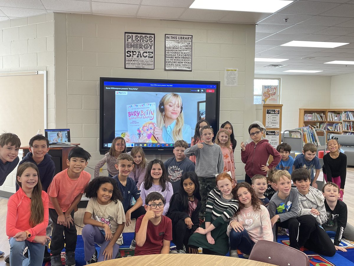 Maria McCardle tweet media