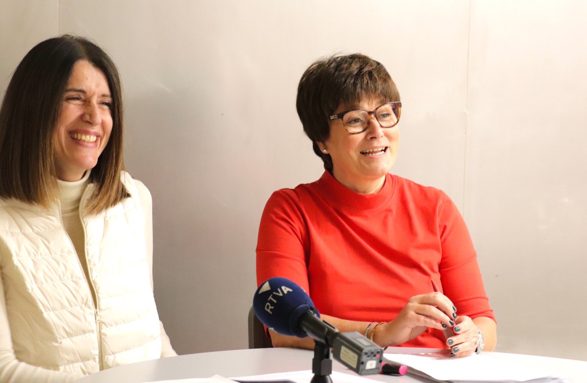 Democrates_and's tweet photo. 🆕Seguim donant a conèixer les nostres candidatures: avui Escaldes-Engordany i Encamp

🟠Tots els detalls de la presentació d'E-E👉https://t.co/6aMM31UKTn
🟠Tots els detalls de la presentació d'Encamp👉https://t.co/UtUiiPcOo6 https://t.co/PmB5scT1UQ