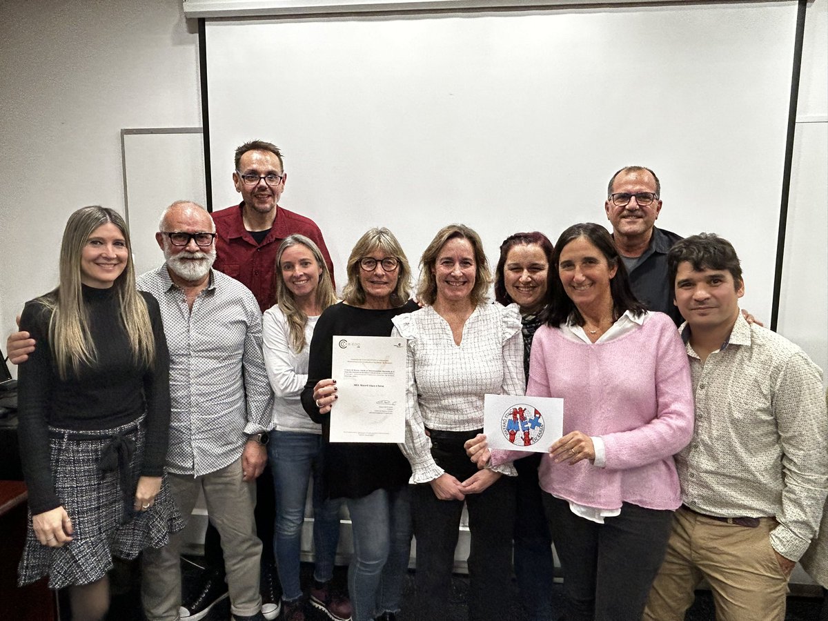 CRiEDO - UAB (@grupoedo) on Twitter photo L’entitat MEX: Mataró Educa a Xarxa ha estat premiada en la segona edició del Premi a la Innovació i Desenvolupament d’Institucions Educatives i de Formació que otorga CRiEDO <a href="/UABBarcelona/">Universitat Autònoma de Barcelona</a>.
Felicitats <a href="/mex_mataro/">MEX - Mataró Educa en Xarxa</a>!!
<a href="/matarocat/">Ajuntament de Mataró</a> <a href="/educaciocat/">Educació</a> L’entitat MEX: Mataró Educa a Xarxa ha estat premiada en la segona edició del Premi a la Innovació i Desenvolupament d’Institucions Educatives i de Formació que otorga CRiEDO <a href="/UABBarcelona/">Universitat Autònoma de Barcelona</a>.
Felicitats <a href="/mex_mataro/">MEX - Mataró Educa en Xarxa</a>!!
<a href="/matarocat/">Ajuntament de Mataró</a> <a href="/educaciocat/">Educació</a>