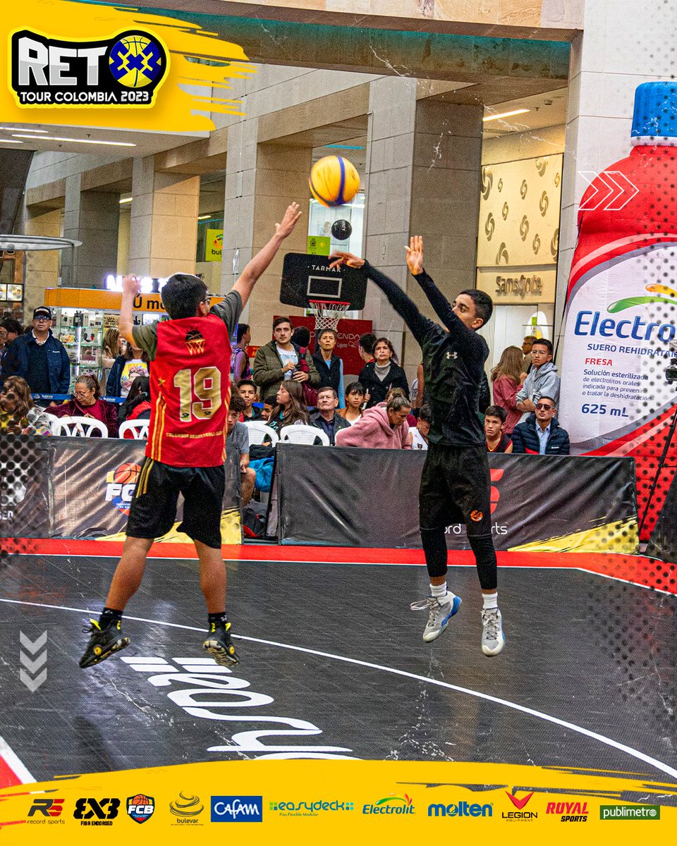 reto3x3col's tweet photo. ¡BOGOTÁ DE NUESTRO CORA! ❤️😎🔥💯 Toma una nueva tanda de lo mejor de la parada Bogotá @cafamoficial en @bulevarcc_ A prepararse para lo que se viene en el Tour Colombia 2023 🇨🇴🏆 https://t.co/S5y5boKWFF