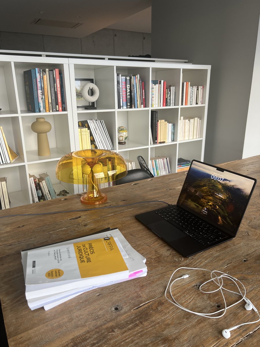 Nlacombe_'s tweet photo. À quoi ressemblent 700h+ de deep focus. 

Analyse et conseils pour étudiants, entrepreneurs.

Thread ↓ https://t.co/3IaQvc2CUm