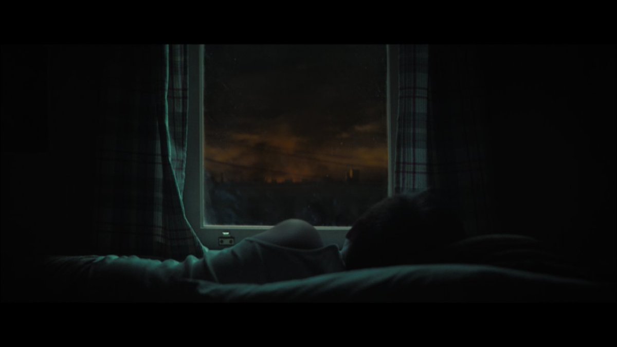 rosysulla's tweet image. The New Jersey riots framed as the fires ahead of Tony, but something everyone (in the life) sees coming. Every frame of this movie is brilliant. #TheManySaintsofNewark