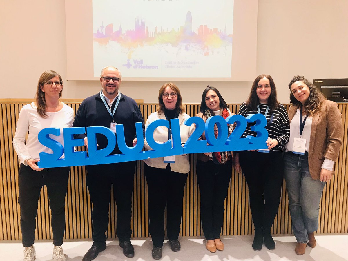 Laura Vidal tweet media