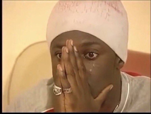 ibukksss's tweet image. Jesus what will I spend in December?