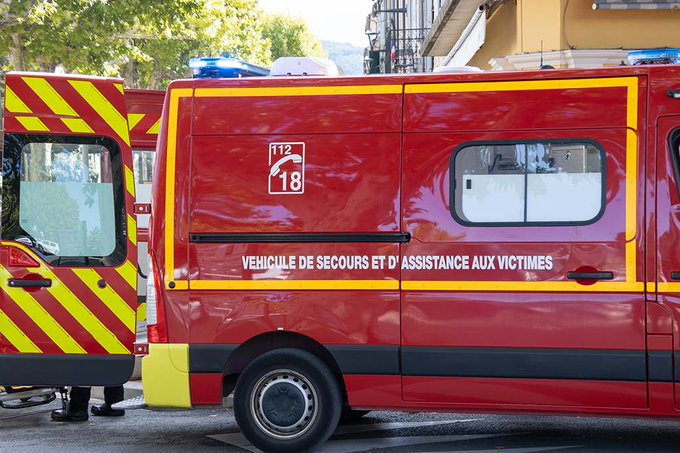 🇫🇷 FLASH - BAS-RHIN : Une collégienne de 14 ans décède pendant son stage de troisième à Lingolsheim. La victime meurt suite à une violente réaction allergique lors de son stage en boulangerie. Une enquête judiciaire est en cours. (BFM TV)

#Lingolsheim #Drame #Allergie #Justice