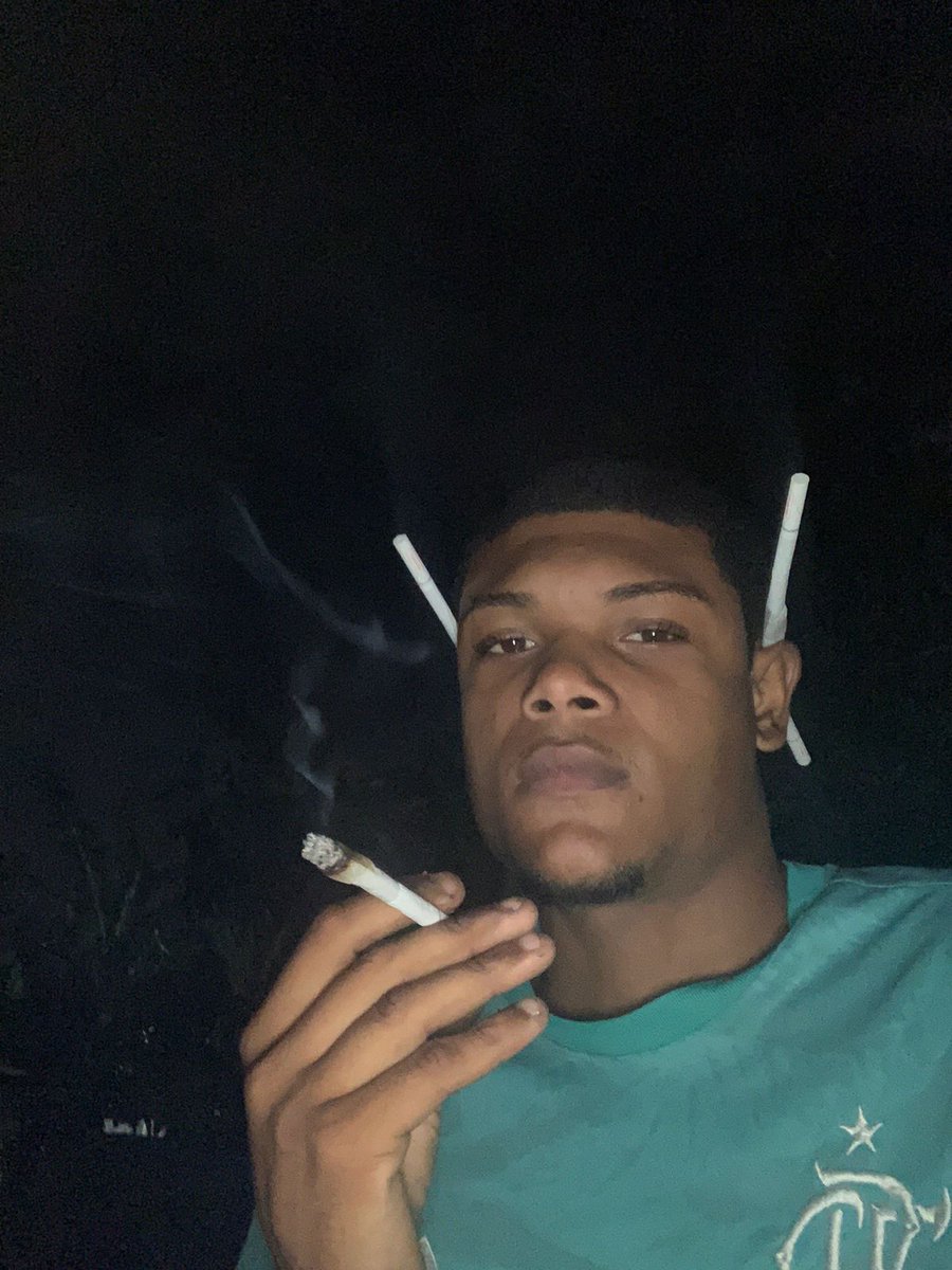 55Minhoca's tweet photo. Paz pela de cria ontem 🎈🇯🇲 https://t.co/Zs4x2JL5zJ