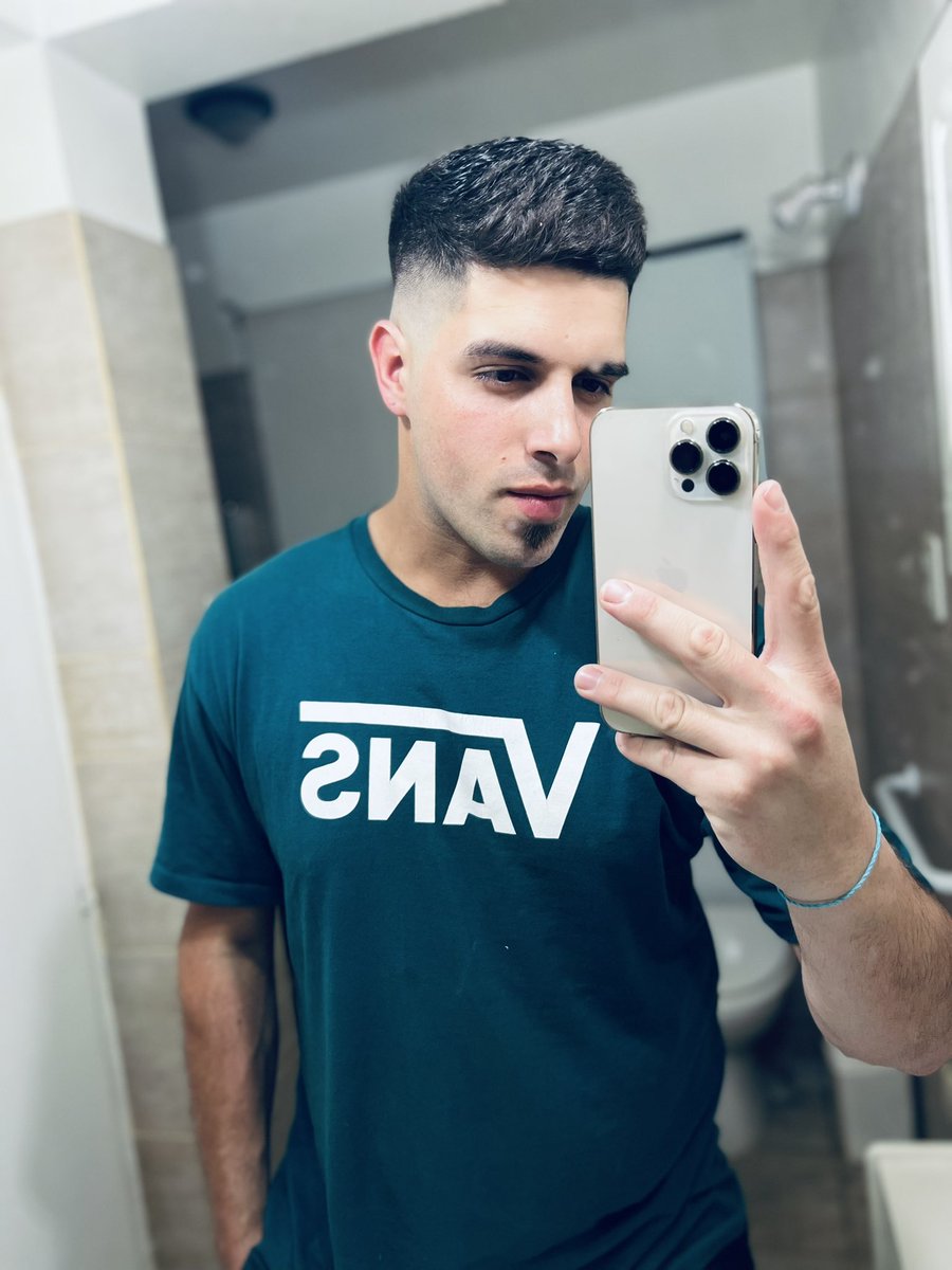 🥲