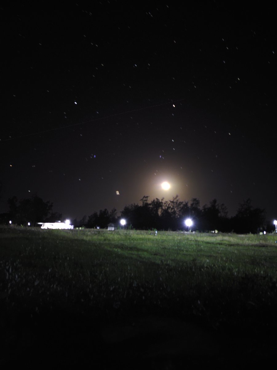 long exposure 🌌
iso 5000
saturation -50