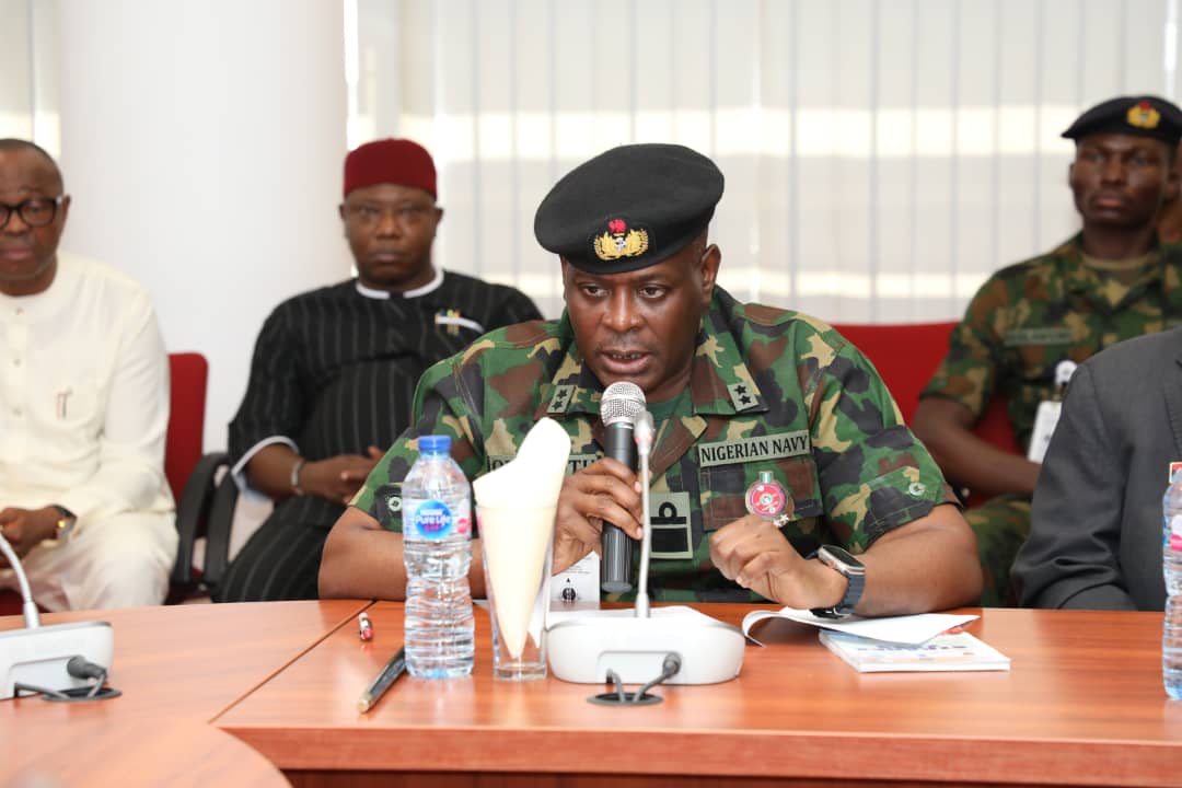 NigeriaNdc's tweet photo. The Commandant  National Defence College, Rear Admiral OM Olotu, paid a courtesy visit to the President of the Senate of the Federal Republic of Nigeria, HE Senator Godswill Akpabio in his office on 30 November 2023. https://t.co/mpfvYyMSd7