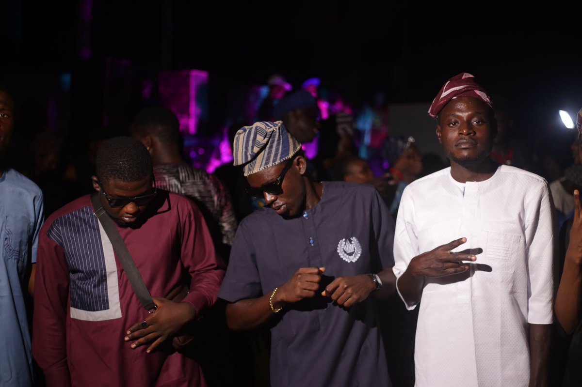 jamesphotogra__'s tweet image. Invicta MEN 🙌🙌🙌
ODOGWU 🙌
Let party💃
Shot by Jamesphotography📸💯
#InvictaClass22week #invictatungbaDay
#ClassInvicta