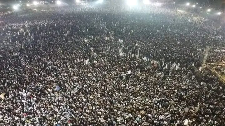 آج صوبہ سندھ والوں نے ریکارڈ قائم کیا ، 
جمعیت علماء اسلام صوبہ سندھ کے زیرِ اہتمام #طوفان_الاقصیٰ_و_شہیداسلان_کانفرنس کے عکاسی  ❤️🌹