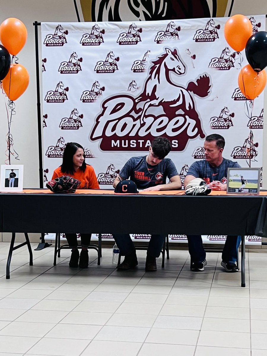 It’s official. 🐅 <a href="/CowleyBaseball/">Cowley Baseball</a> <a href="/BrockBuckingham/">Brock Buckingham</a> <a href="/theshowbsb2024/">The Show 405 Baseball 2024</a>