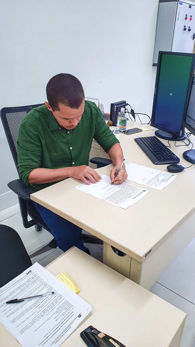 ThiagoAugustof's tweet photo. A posse veio!!! 

Ministério Público da União 🏅

Obrigado meu Deus, Família e amigos ❤️

Estou exatamente onde planejei estar 📚👊🏻

Rumo à próxima fase para concursos de alto nível 🙏🏻 https://t.co/lgTZ48RQ0U