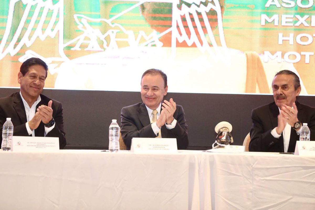 AlfonsoDurazo's tweet photo. Es un honor recibir en Sonora a la Asamblea Nacional de la Asociación Mexicana de Hoteles y Moteles. 

Este espacio representa una oportunidad para que el gremio hotelero descubra la riqueza turística que Sonora tiene para ofrecer. https://t.co/1nisnydE5B
