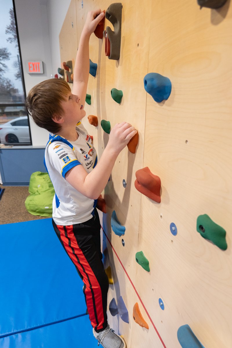 CapperFound's tweet photo. The redesigned space provides a more sensory-friendly environment for therapy play to a wider age range of children and youth.

#buildingabilities #TogetherWeCan #capperfoundation #climbingwall #physicaltherapy #playbasedtherapy #pediatrictherapy #Topeka #TopCity #topekakansas https://t.co/sSqO0Y20rk