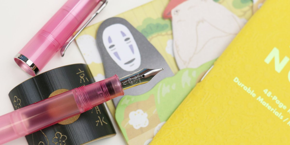 PenChalet's tweet photo. Pelikan Edelstein's 2023 Ink of the year now has its partner in crime. The Pelikan M205 Rose Quartz fountain pen has arrived. Watch the unboxing: https://t.co/egP4vBlYP1 #pelikanedelstein #pelikanm205 #fountainpen #rosequartz #pelikanm205rosequartz #pens #pink #pinkpen #penchalet https://t.co/9SMjrJeU5j