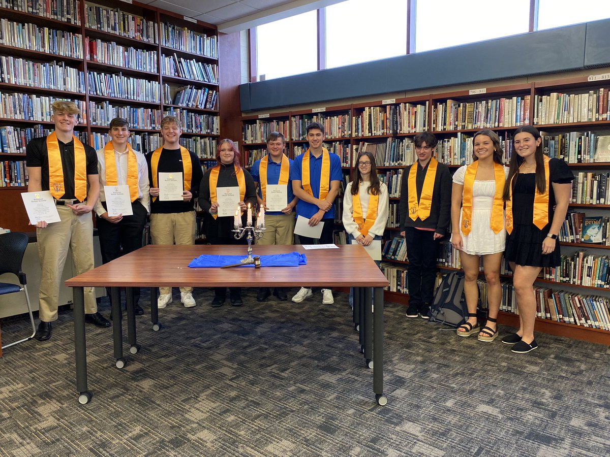 Maine-Endwell tweet media