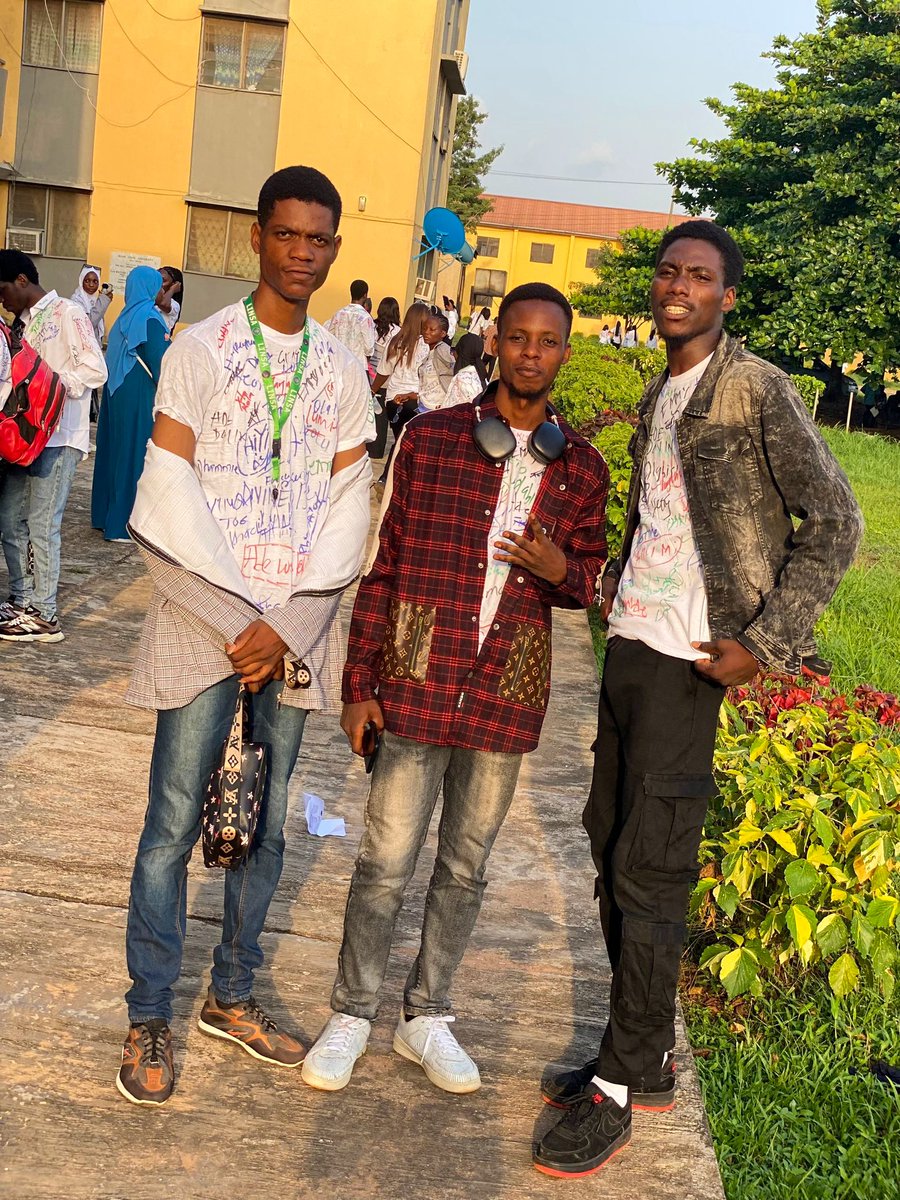 JayDesigns🕊️ tweet media