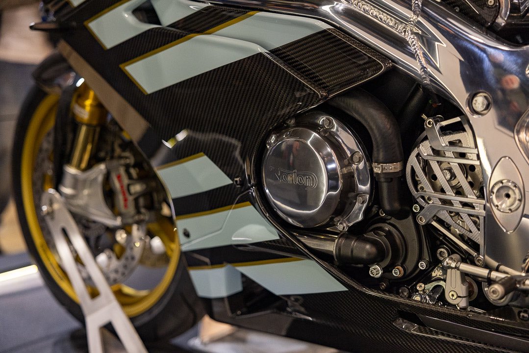 Image Design Custom tweet media