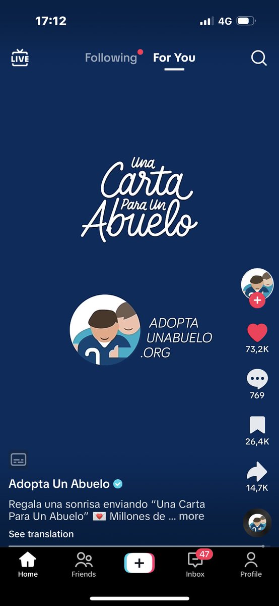 hay un sitio web donde entras, elegís un abuelo y les escribís una carta que va a ser su regalo de navidad LOS QUIERO A TODOS ADOPTANDO UN ABUELO YA