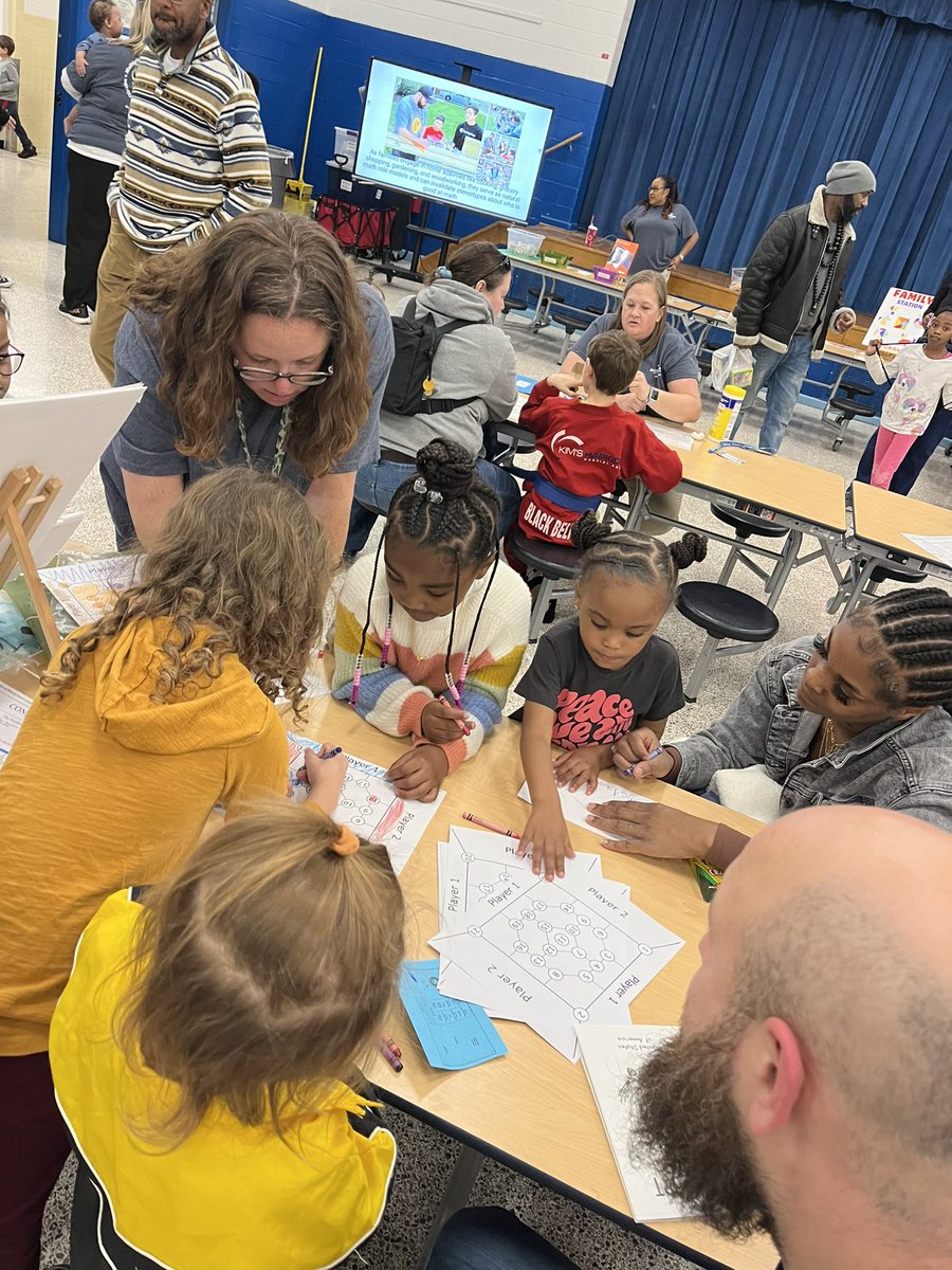 This fall, the ODU MathFest hosted three in-school MathFests throughout Hampton Roads! Teachers received training, professional development hours, and materials for their classrooms. All students interacted with a diverse set of activities and received giveaways at each event.