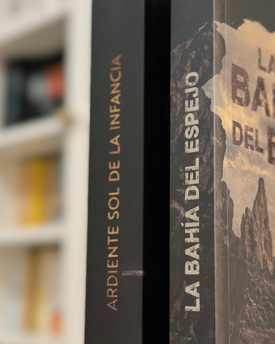 en_bookle's tweet photo. ¡SORTEO! Guillem López y Catriona Ward son dos pedazo escritores. Sorteo tres ejemplares de sus últimos libros. ¡Tres ganadores!

Participa:
1️⃣ RT + Like
2️⃣ Sigue @en_bookle y @leerunas
3️⃣ Comenta mencionando a un amigo

Podéis participar aquí o IG hasta el 6/12. ¡Mucha suerte! https://t.co/Ivtp1T131h