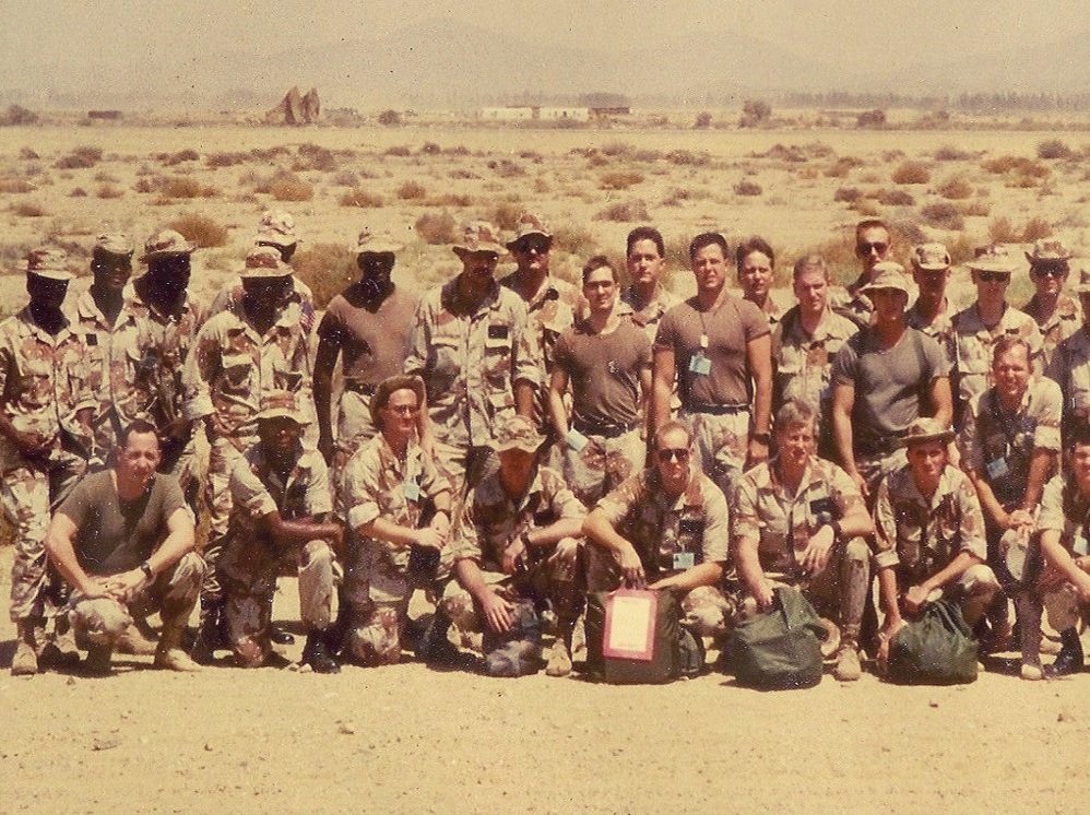 For your tomorrows 
we gave you our todays...
n' were always a Brotherhood!
#ThrowbackThursday #tbt
#Throwback #TBThursday #LestWeForget #neverforget
#gulfwar #desertshield
#desertstorm #USA