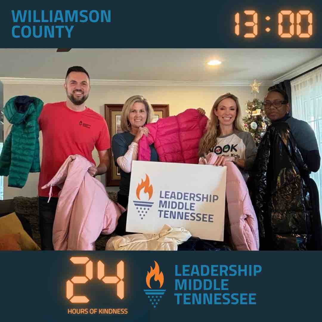 LeadMT's tweet photo. Williamson County collected coats for NOOK for 24 Hours of Kindness. #24HoursofKindness https://t.co/Bah5qYGYfT