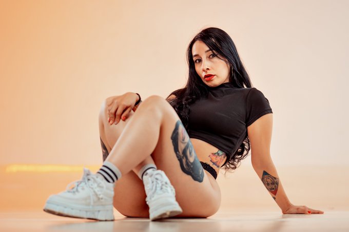 Mi amor, sigue disfrutando de mi contenido exclusivo en mis demas redes sociales ❤ https://t.co/umGEmgBLIK<a href="/tag/hot"class="tags"><span>#hot</span></a><a href="/tag/colombiana"class="tags"><span>#colombiana</span></a><a href="/tag/rico"class="tags"><span>#rico</span></a><a href="/tag/sincensura"class="tags"><span>#sincensura</span></a><a href="/tag/explicito"class="tags"><span>#explicito</span></a>