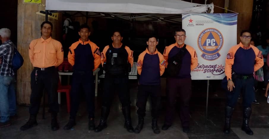 cperezampueda (@cperezampueda) on Twitter photo #30Nov | Cumpliendo instrucciones del Vicepdte. Sec. AJ. <a href="/CeballosIchaso1/">@FuerzaDinamica Remigio Ceballos Ichaso</a>, el Sistema Nacional de Gestión de Riesgos se mantiene desplegado para brindar asistencia y apoyo durante la gran jornada de cedulación que realiza el <a href="/VenezuelaSaime/">VenezuelaSaime</a> en el territorio nacional. #30Nov | Cumpliendo instrucciones del Vicepdte. Sec. AJ. <a href="/CeballosIchaso1/">@FuerzaDinamica Remigio Ceballos Ichaso</a>, el Sistema Nacional de Gestión de Riesgos se mantiene desplegado para brindar asistencia y apoyo durante la gran jornada de cedulación que realiza el <a href="/VenezuelaSaime/">VenezuelaSaime</a> en el territorio nacional.