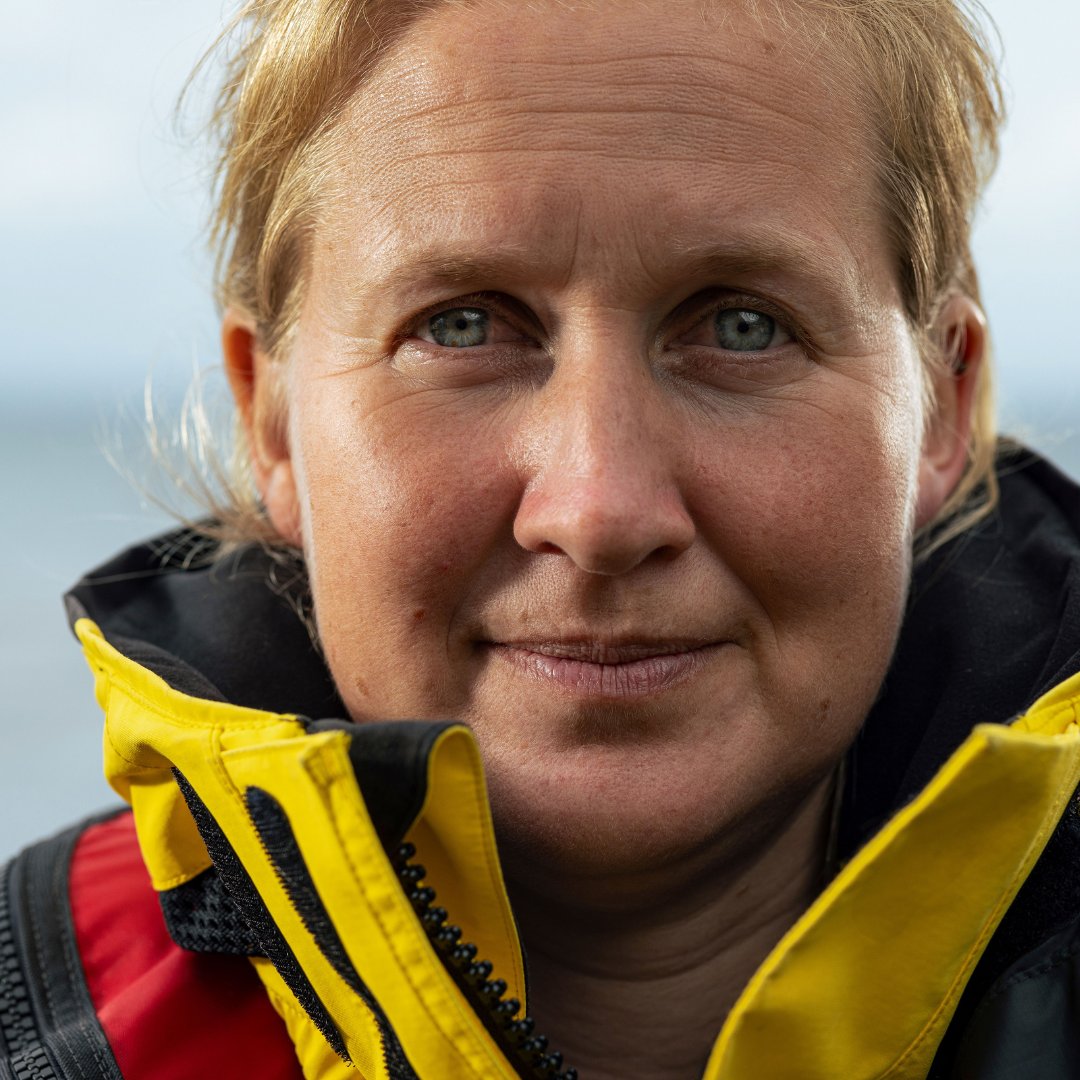 A frightening ordeal for Ross and an incredible show of strength and courage from @AnstrutherRNLI crews to get him out the mud. We’re glad to see Ross is doing much better now. 📷 BLAST #SavingLivesAtSea