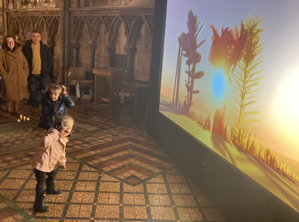 BevAdamsArts's tweet photo. Great to see people of all ages playing with artworks by @UniversalEverything at Doncaster Festival of light @RightUpRStreet @QEDProductions #dfol https://t.co/BZjhu4WUoF